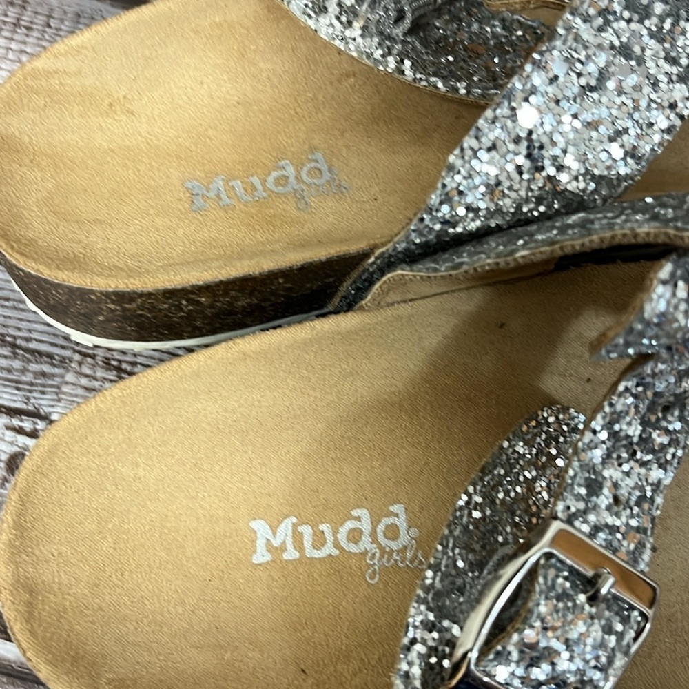 Mudd Silver Glitter Thong Sandal Big Girl size 5 Women’s size 7 - Picture 11 of 13